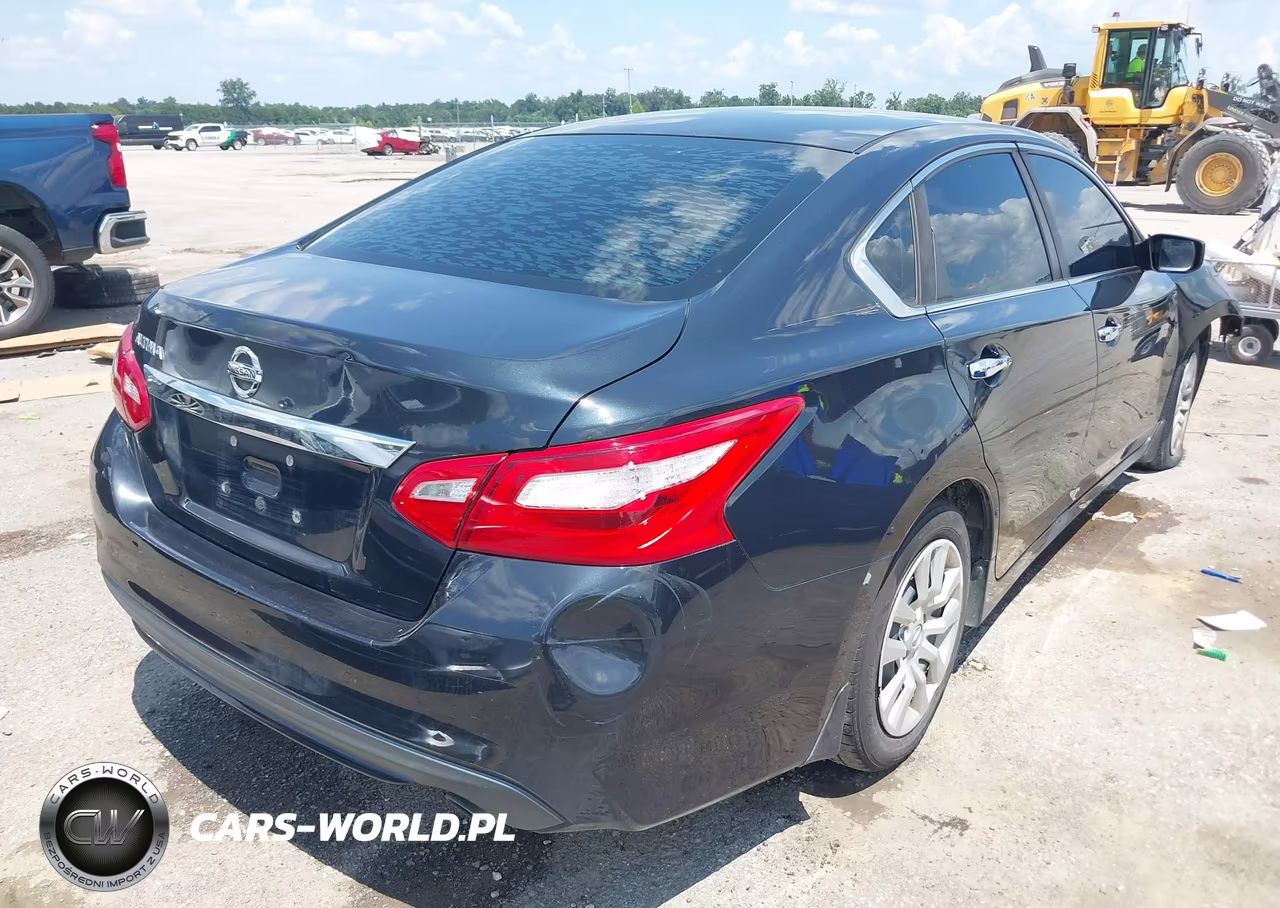 2017 Nissan Altima 2.5 S VIN:1N4AL3AP5HC267594 - 4