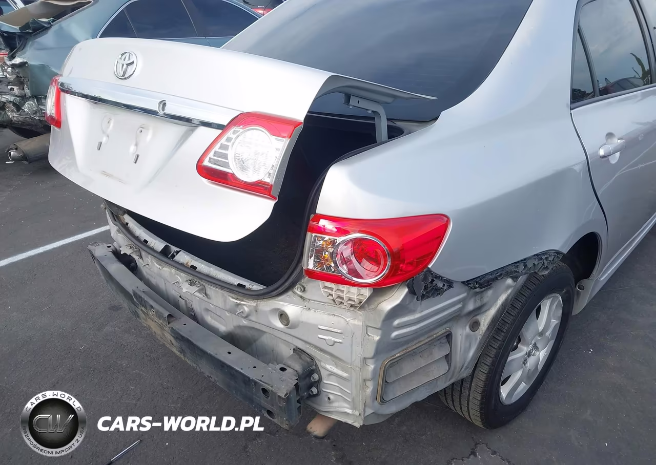 2011 Toyota Corolla Le VIN:2T1BU4EE1BC730355 - 13