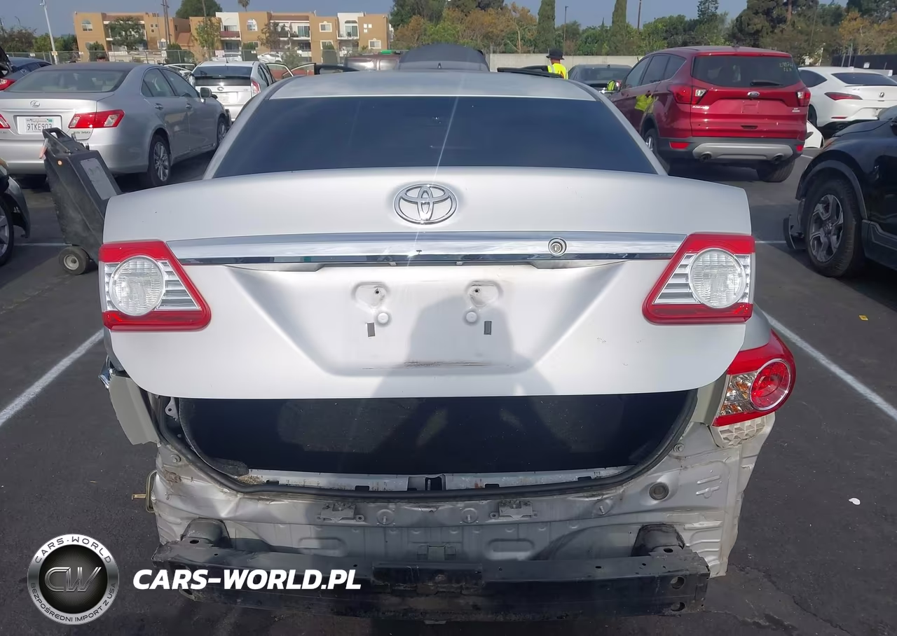 2011 Toyota Corolla Le VIN:2T1BU4EE1BC730355 - 22
