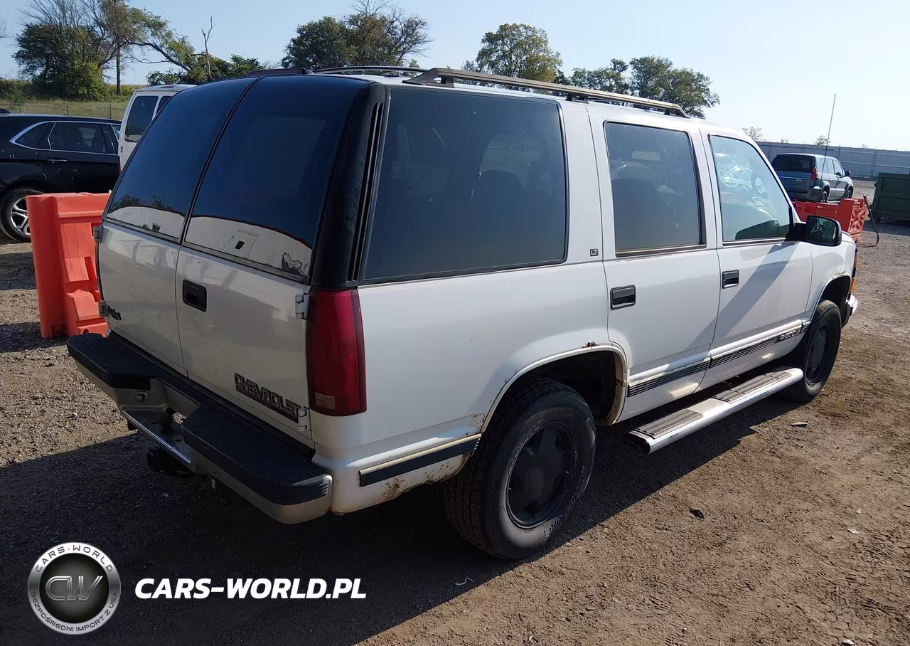 1997 Chevrolet Tahoe Ls VIN:1GNEK13R2VJ350075 - 4