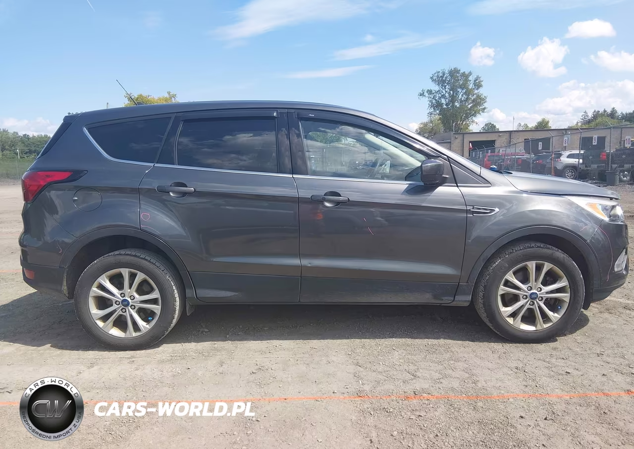 2019 Ford Escape Se VIN:1FMCU9GD9KUA14467 - 14