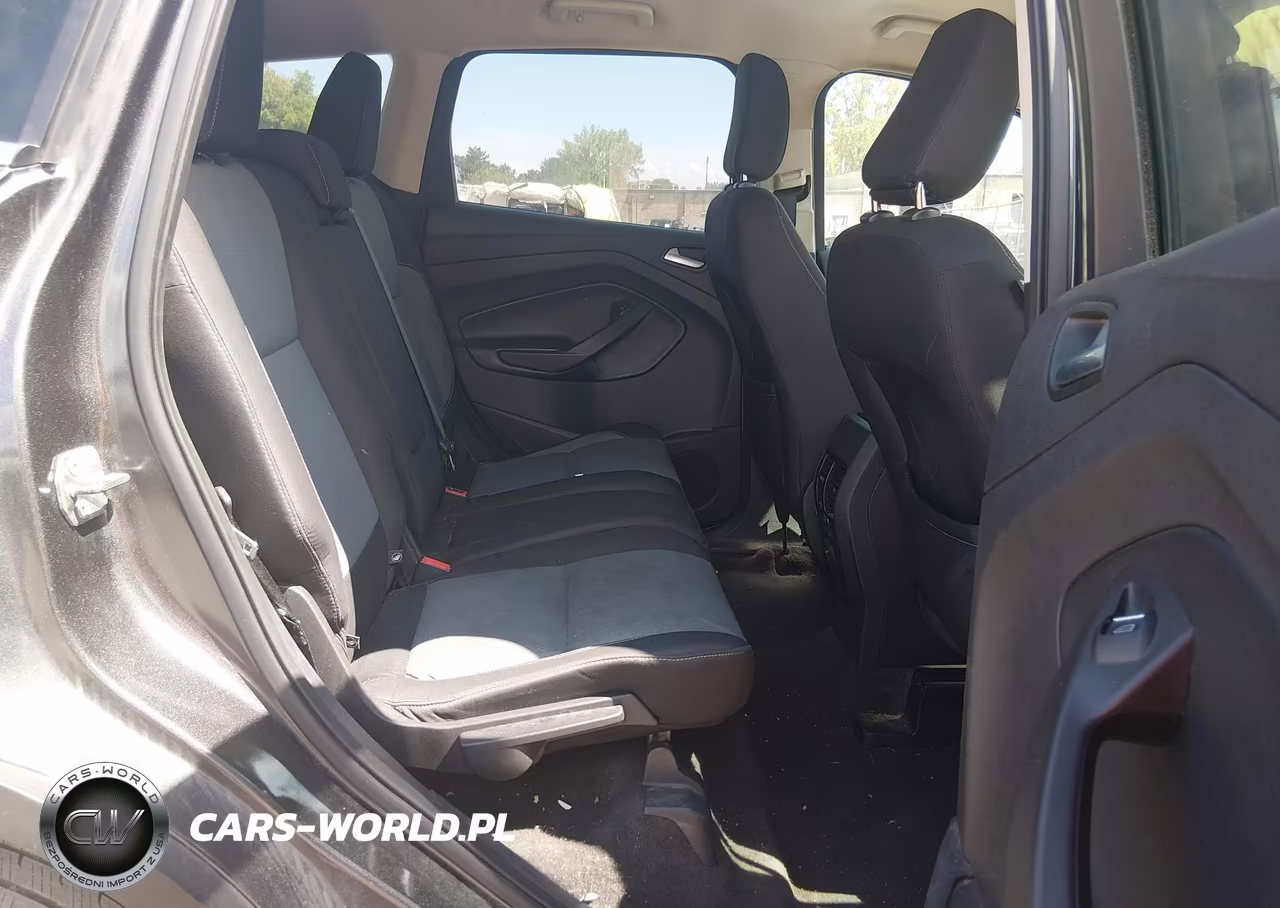 2019 Ford Escape Se VIN:1FMCU9GD9KUA14467 - 8