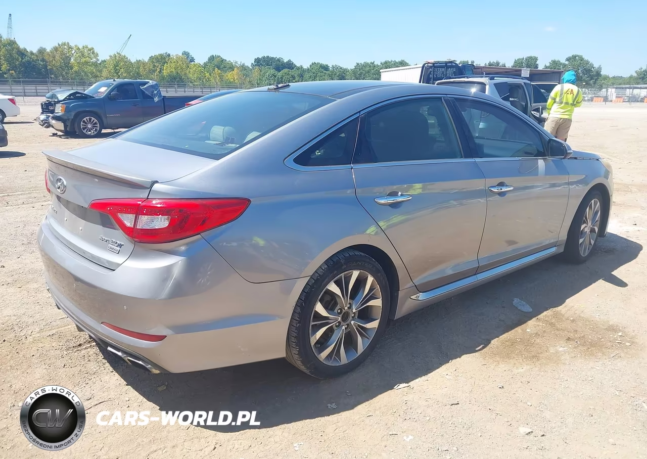 2015 Hyundai Sonata Limited 2.0T VIN:5NPE34ABXFH175694 - 4