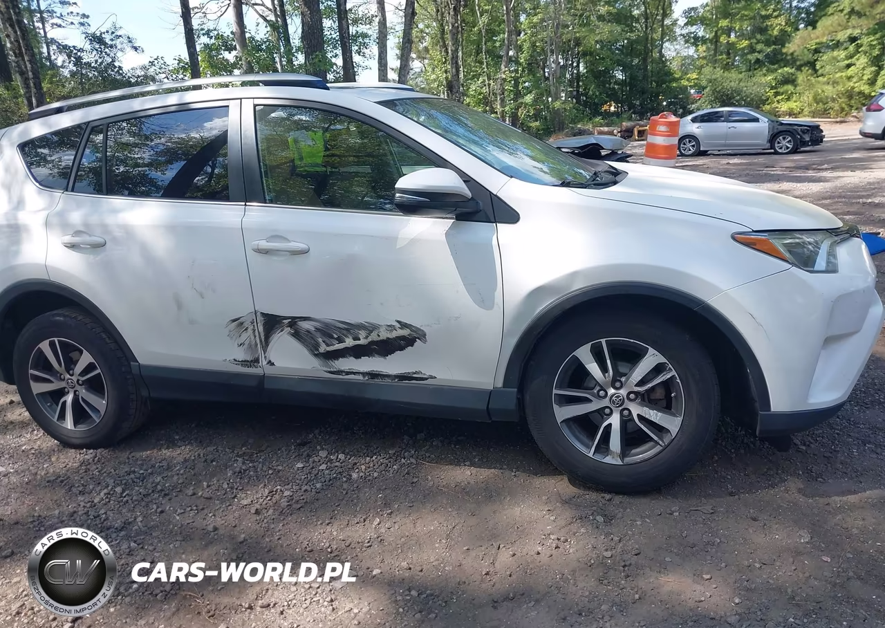 2016 Toyota Rav4 Xle VIN:JTMRFREV7GD179655 - 6