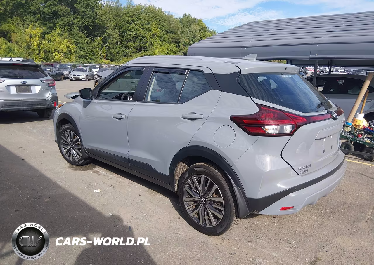 2023 Nissan Kicks Sv Xtronic Cvt VIN:3N1CP5CV6PL570484 - 3