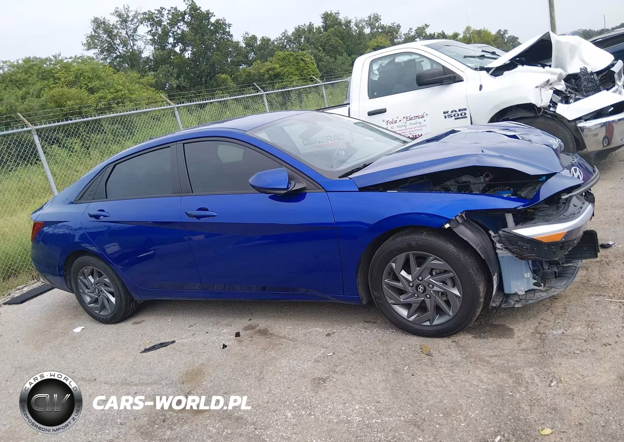 2024 Hyundai Elantra Sel VIN:KMHLM4DG3RU729112 - 14