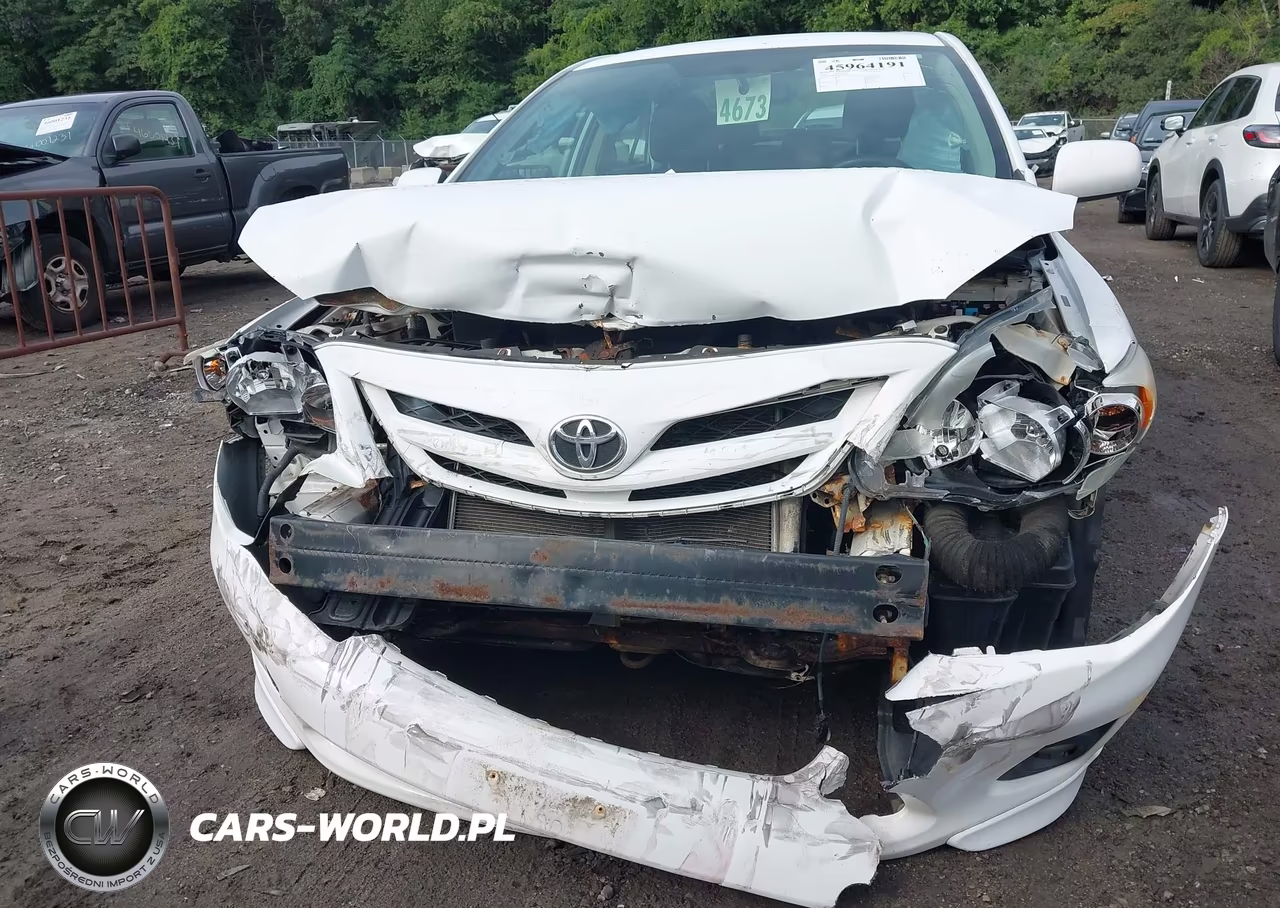 2011 Toyota Corolla S VIN:2T1BU4EE0BC592422 - 6