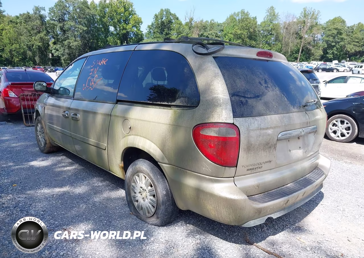 2005 Chrysler Town & Country Lx VIN:2C4GP44RX5R174889 - 6