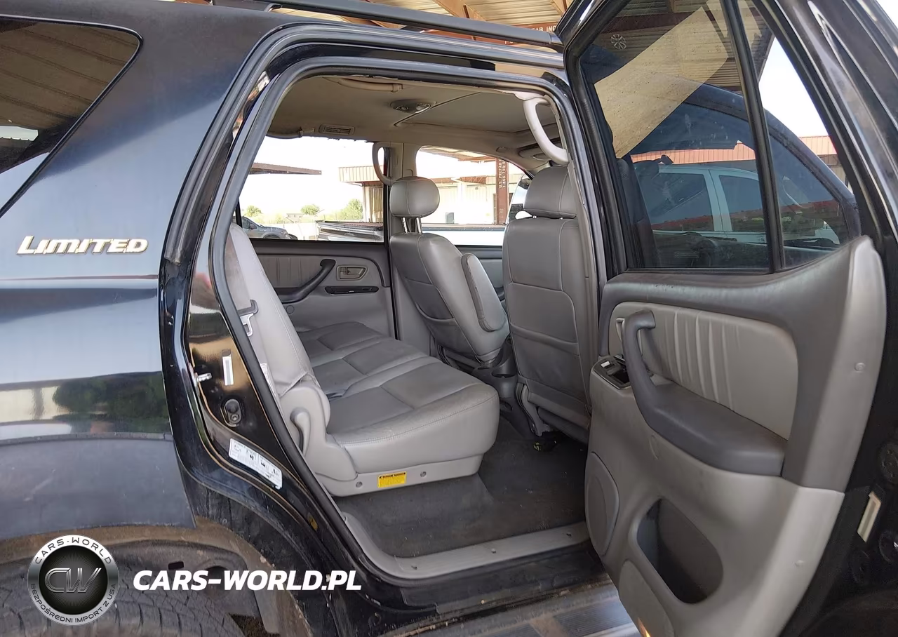 2001 Toyota Sequoia Limited V8 VIN:5TDBT48A51S056857 - 8