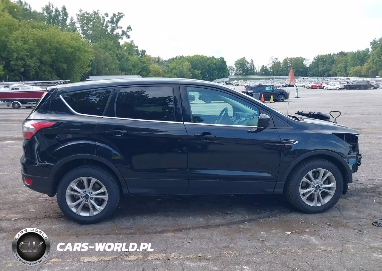 2017 Ford Escape Se VIN:1FMCU0G94HUE92666 - 14
