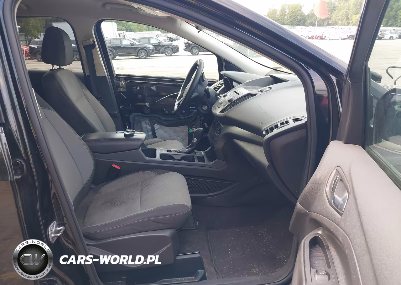 2017 Ford Escape Se VIN:1FMCU0G94HUE92666 - 5