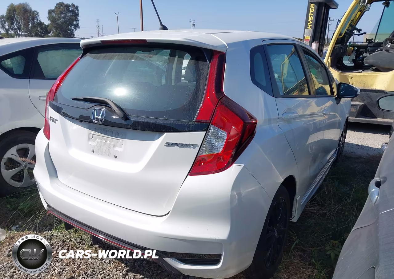 2020 Honda Fit Sport VIN:3HGGK5H6XLM726742 - 4