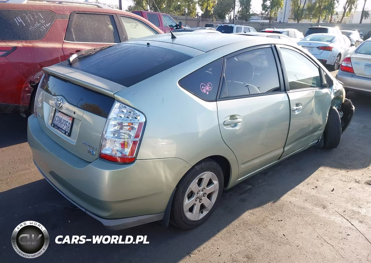 2008 Toyota Prius VIN:JTDKB20U887705925 - 4