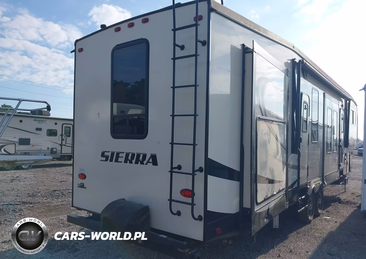2018 Forest River Sierra 379Flok VIN:4X4FSEP22JJ044693 - 4