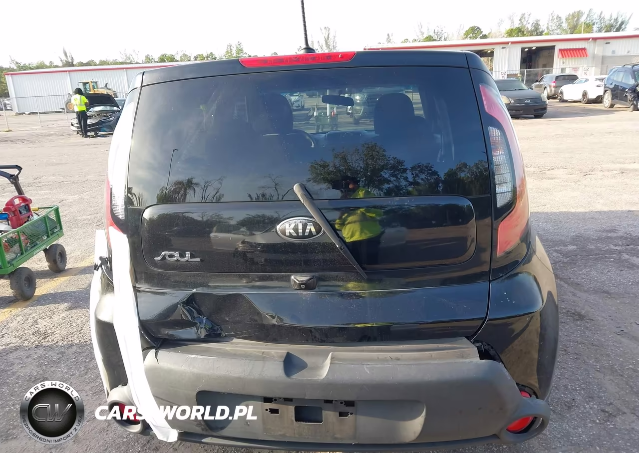 2016 Kia Soul VIN:KNDJN2A20G7357617 - 16