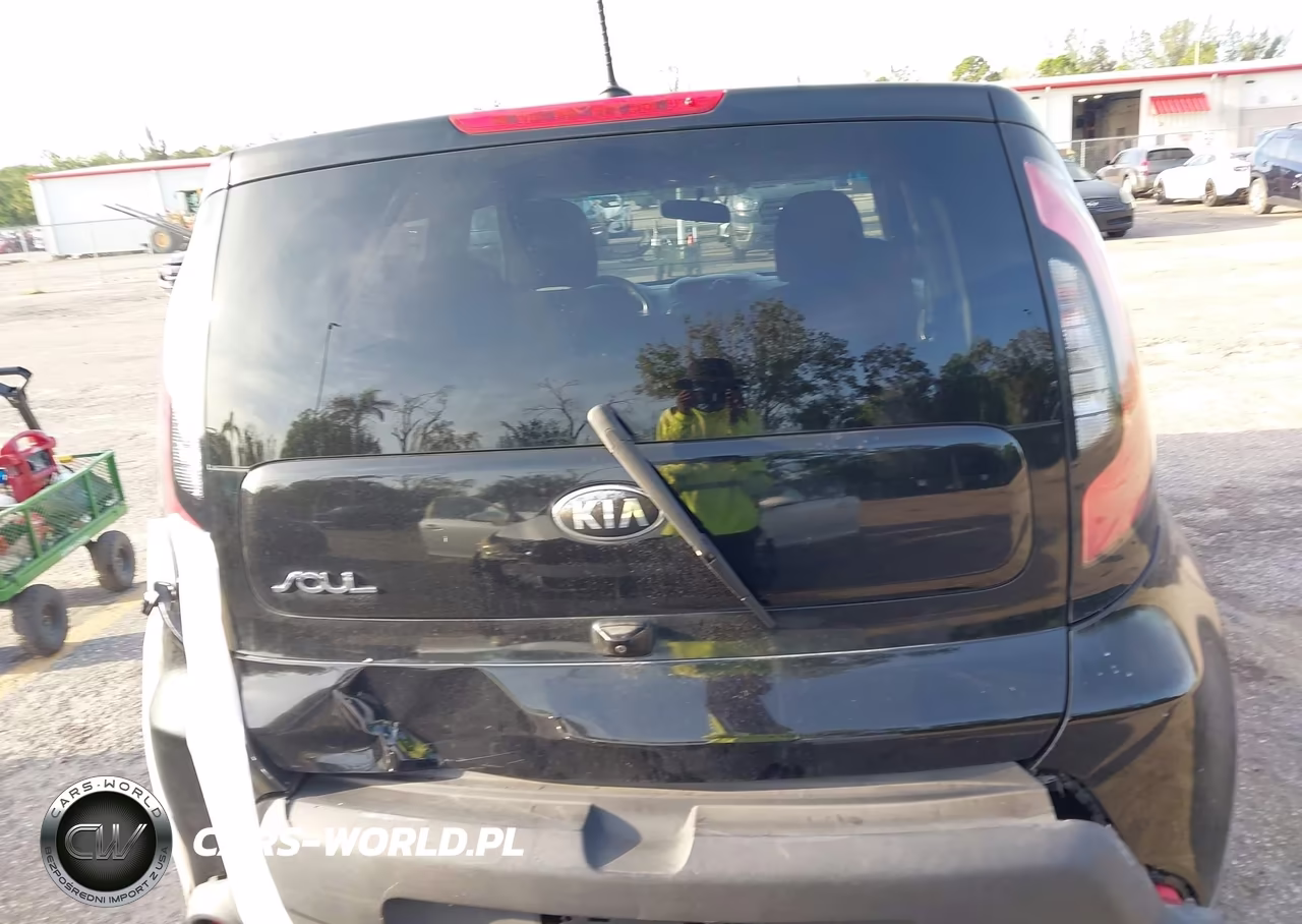 2016 Kia Soul VIN:KNDJN2A20G7357617 - 6