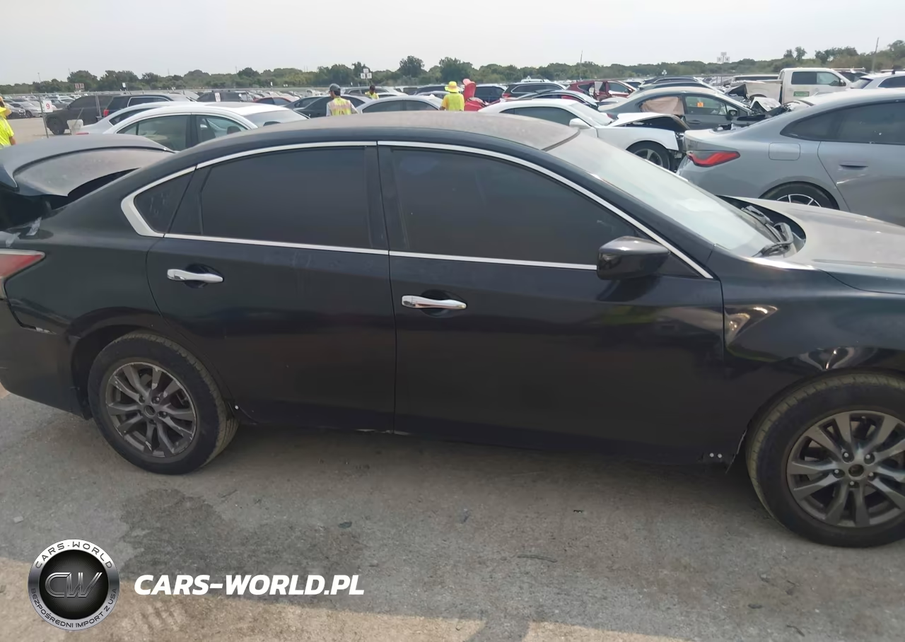 2015 Nissan Altima 2.5 S VIN:1N4AL3AP4FC476404 - 12