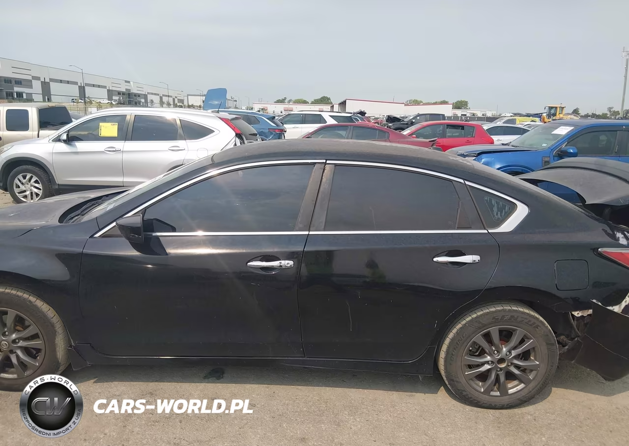 2015 Nissan Altima 2.5 S VIN:1N4AL3AP4FC476404 - 13