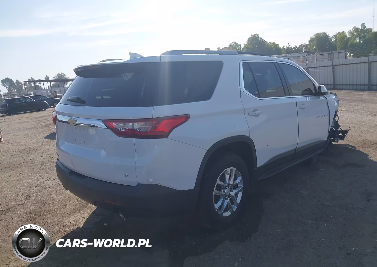 2018 Chevrolet Traverse Lt Cloth VIN:1GNERGKWXJJ266862 - 4