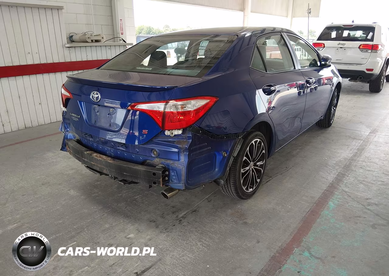 2015 Toyota Corolla S Plus VIN:2T1BURHE1FC244787 - 4