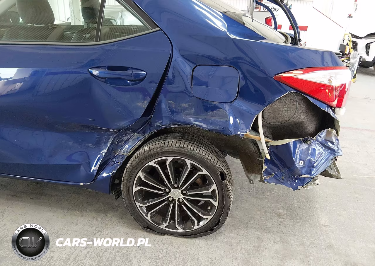 2015 Toyota Corolla S Plus VIN:2T1BURHE1FC244787 - 6