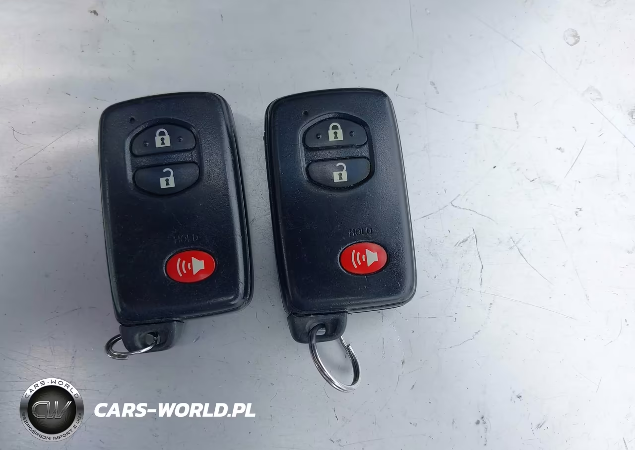 2012 Toyota Prius Three VIN:JTDKN3DU7C5492607 - 11