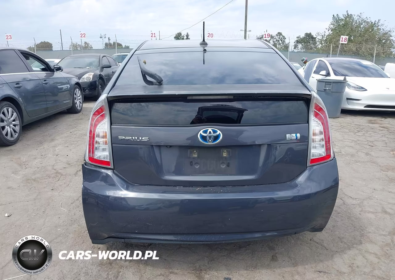 2012 Toyota Prius Three VIN:JTDKN3DU7C5492607 - 16