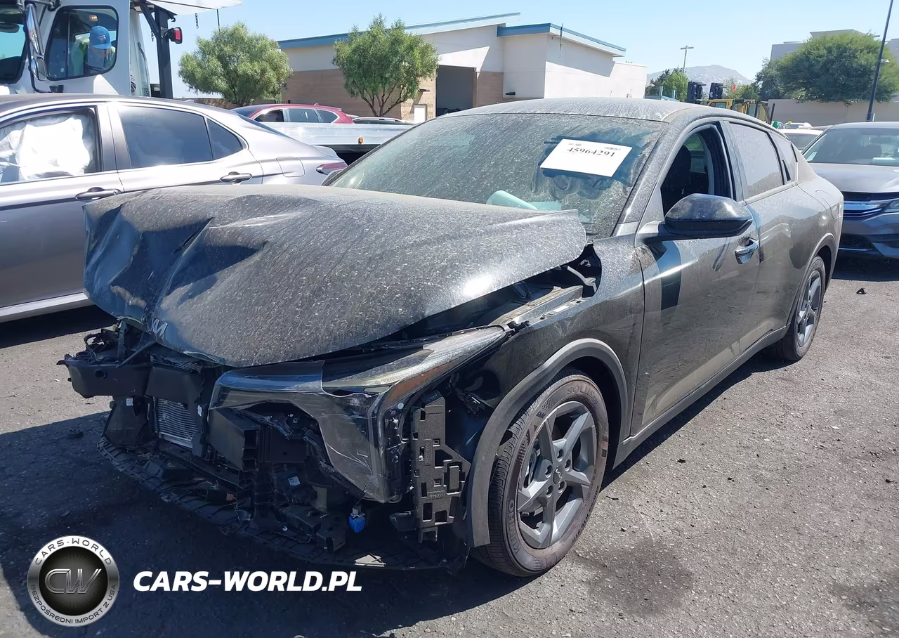 2026 Kia K4 Lxs VIN:3KPFT4DE8TE321570 - 2