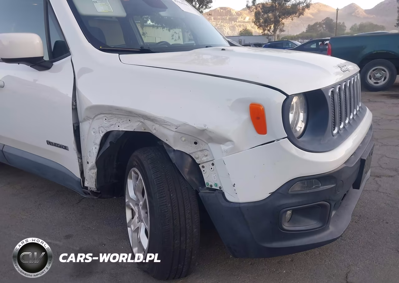 2015 Jeep Renegade Latitude VIN:ZACCJABT6FPB96729 - 6