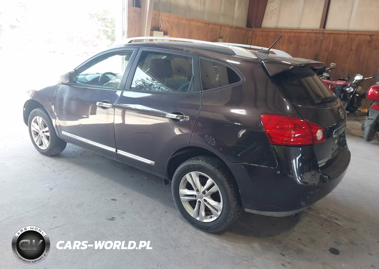 2015 Nissan Rogue Select S VIN:JN8AS5MV6FW253139 - 3