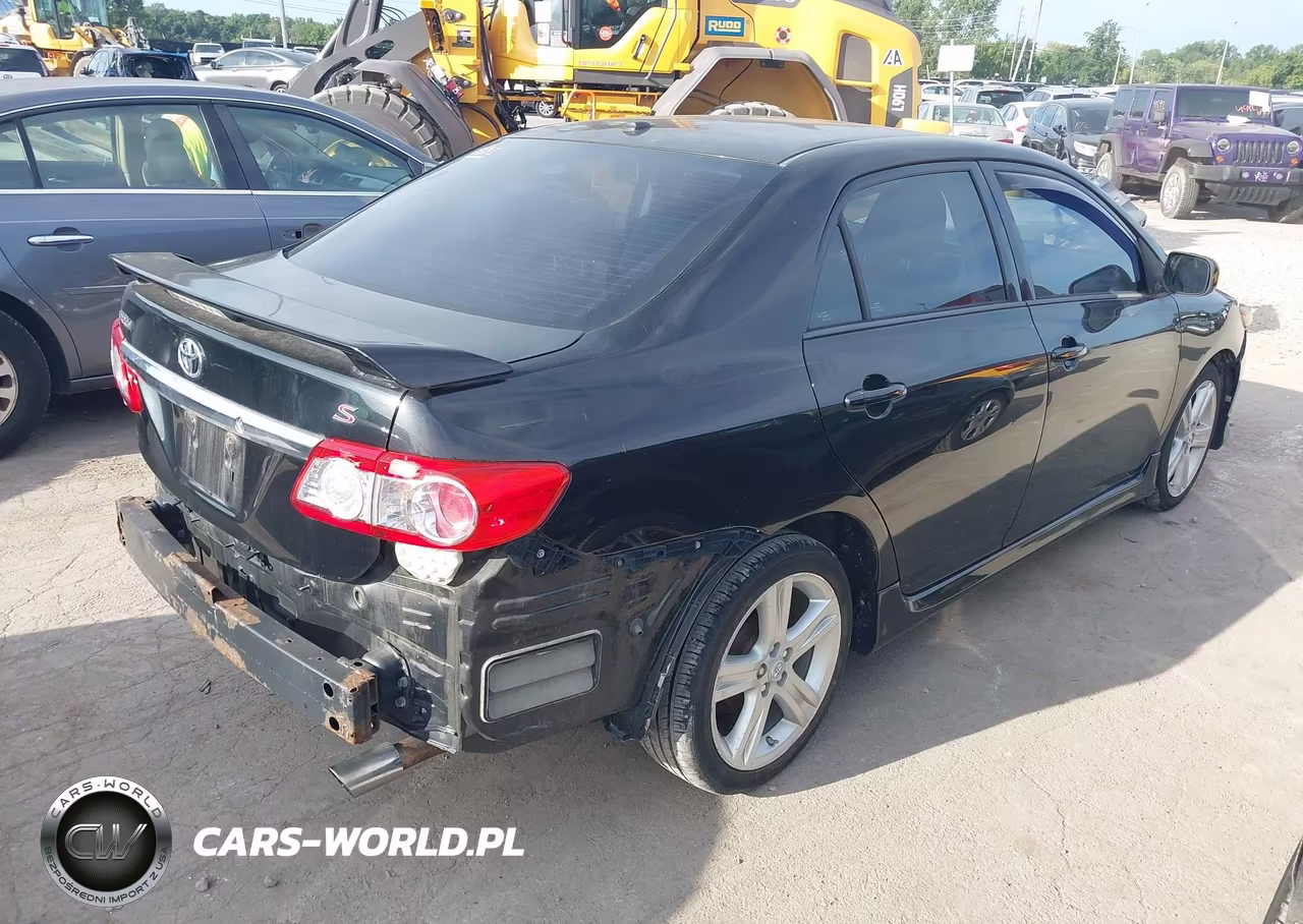 2013 Toyota Corolla S VIN:2T1BU4EE4DC046774 - 4