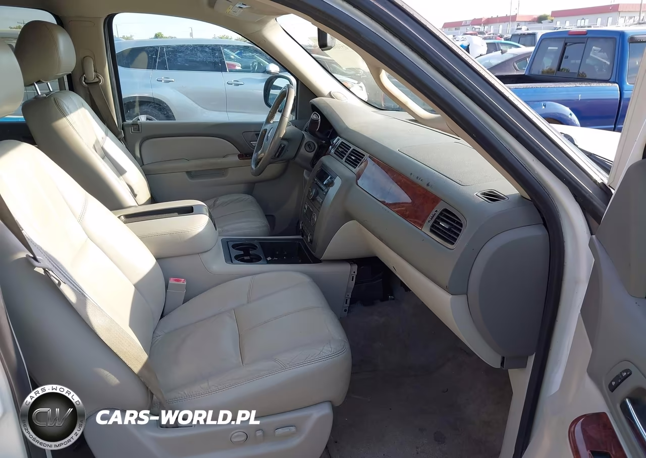 2010 GMC Yukon Xl 1500 Slt VIN:1GKUKKE36AR254663 - 5