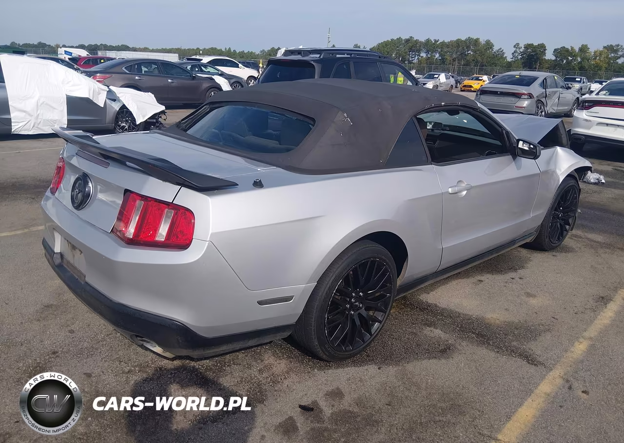 2012 Ford Mustang V6 VIN:1ZVBP8EM9C5257161 - 4