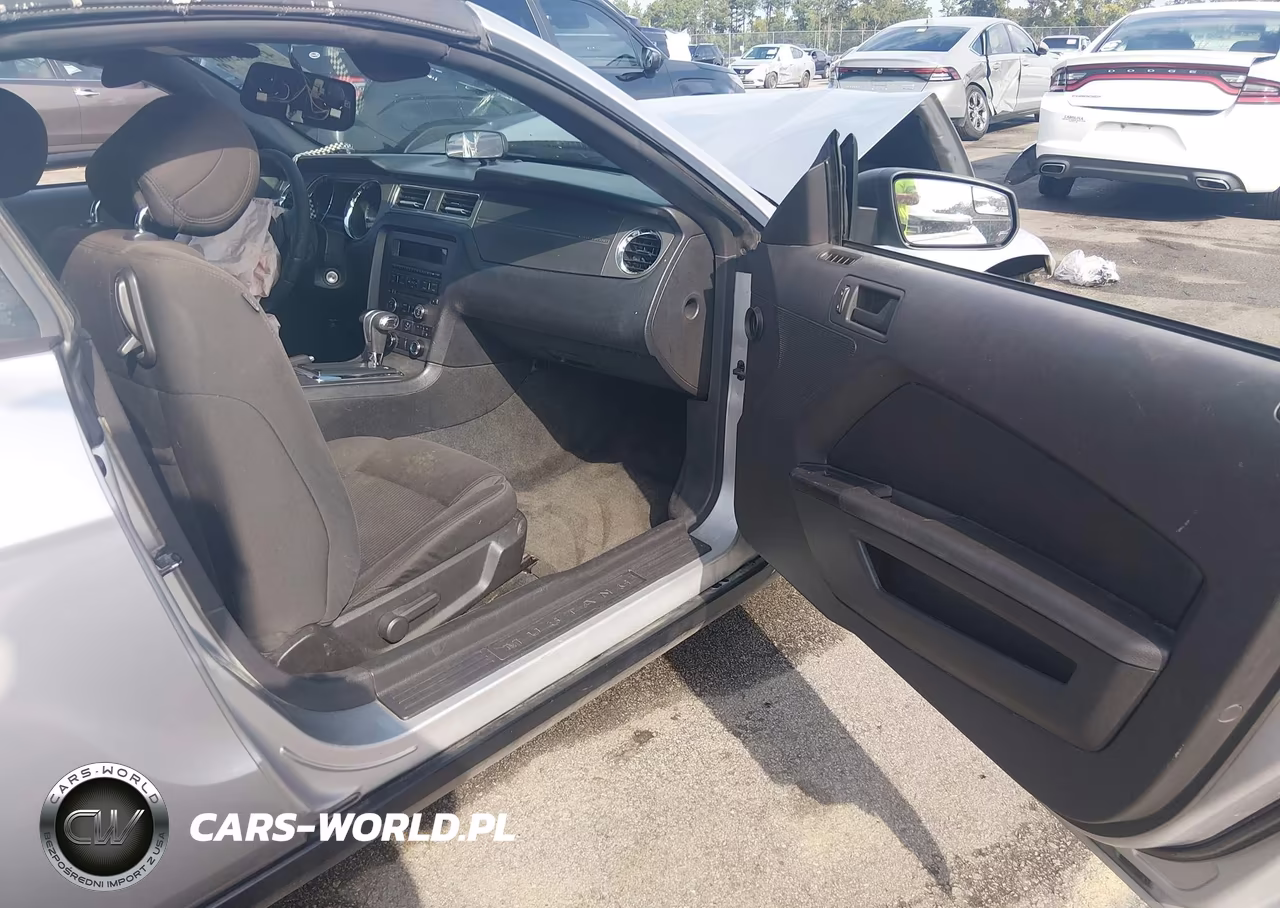 2012 Ford Mustang V6 VIN:1ZVBP8EM9C5257161 - 5