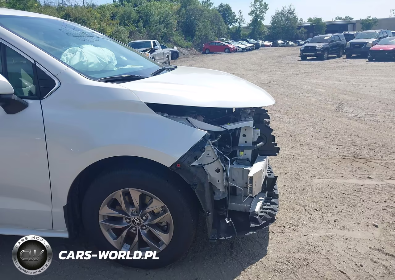 2025 Toyota Sienna Xle VIN:5TDJSKFC3SS186015 - 19