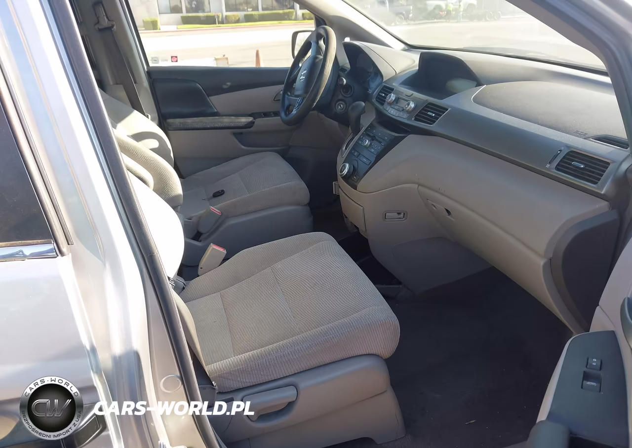 2011 Honda Odyssey Lx VIN:5FNRL5H22BB054972 - 5