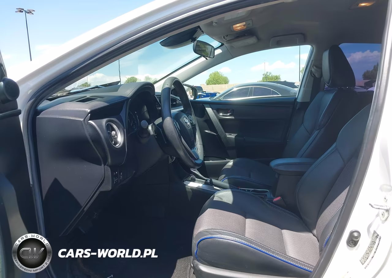 2018 Toyota Corolla Se VIN:5YFBURHE9JP785952 - 5