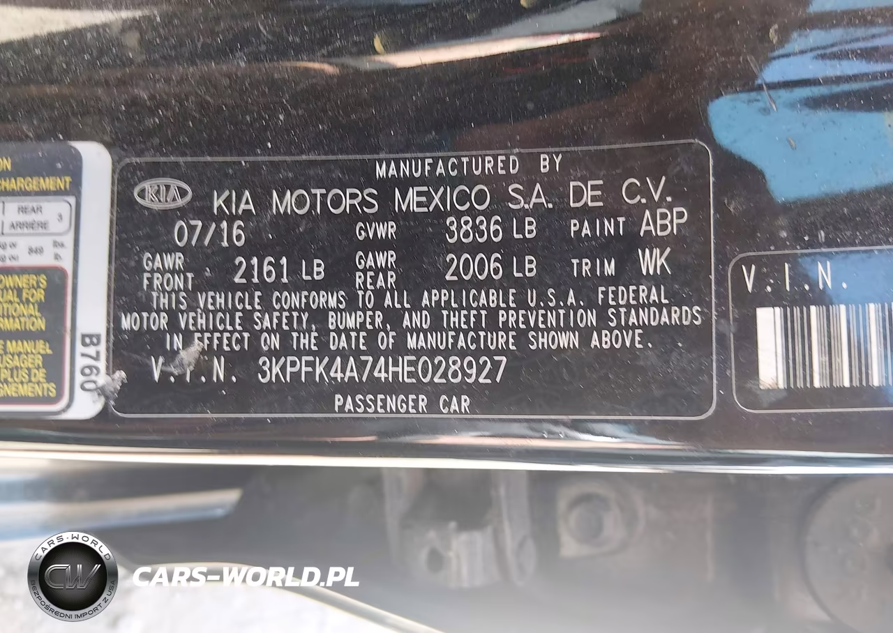 2017 Kia Forte Lx VIN:3KPFK4A74HE028927 - 9