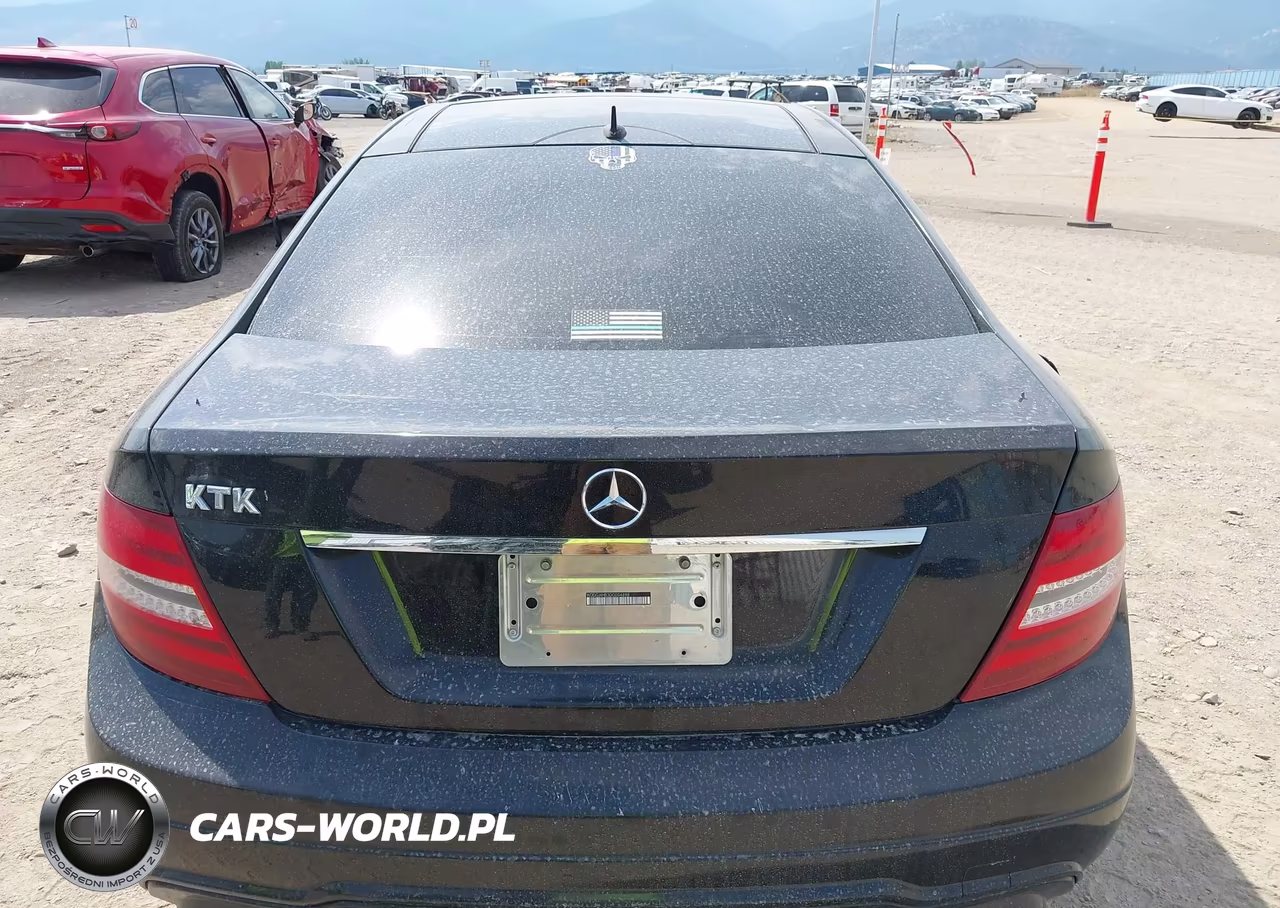 2013 Mercedes-Benz C 250 VIN:WDDGJ4HB3DG004698 - 16