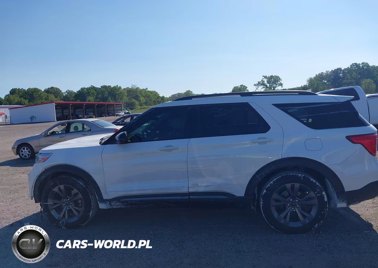 2023 Ford Explorer Xlt VIN:1FMSK8DH0PGB68560 - 13