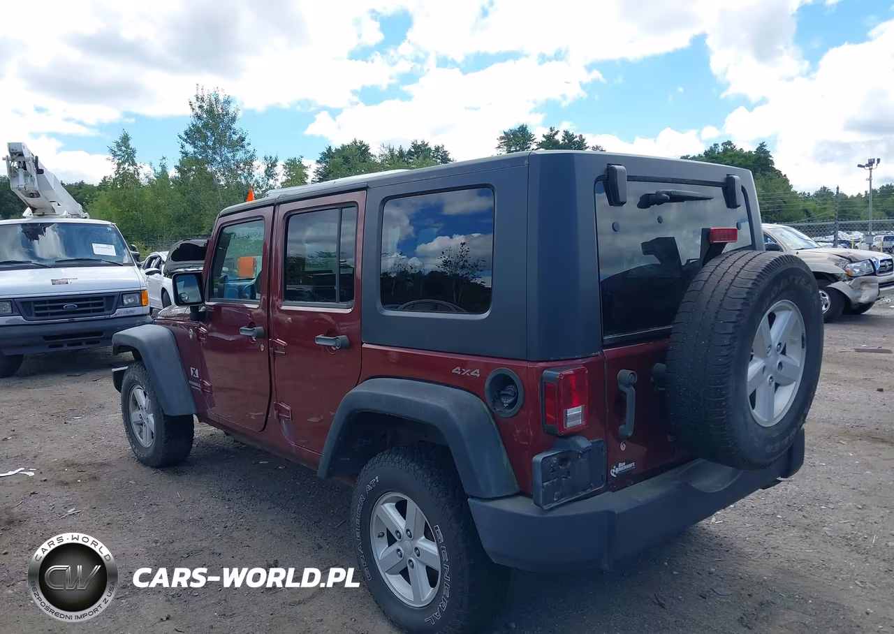 2008 Jeep Wrangler Unlimited X VIN:1J4GA39198L504057 - 3