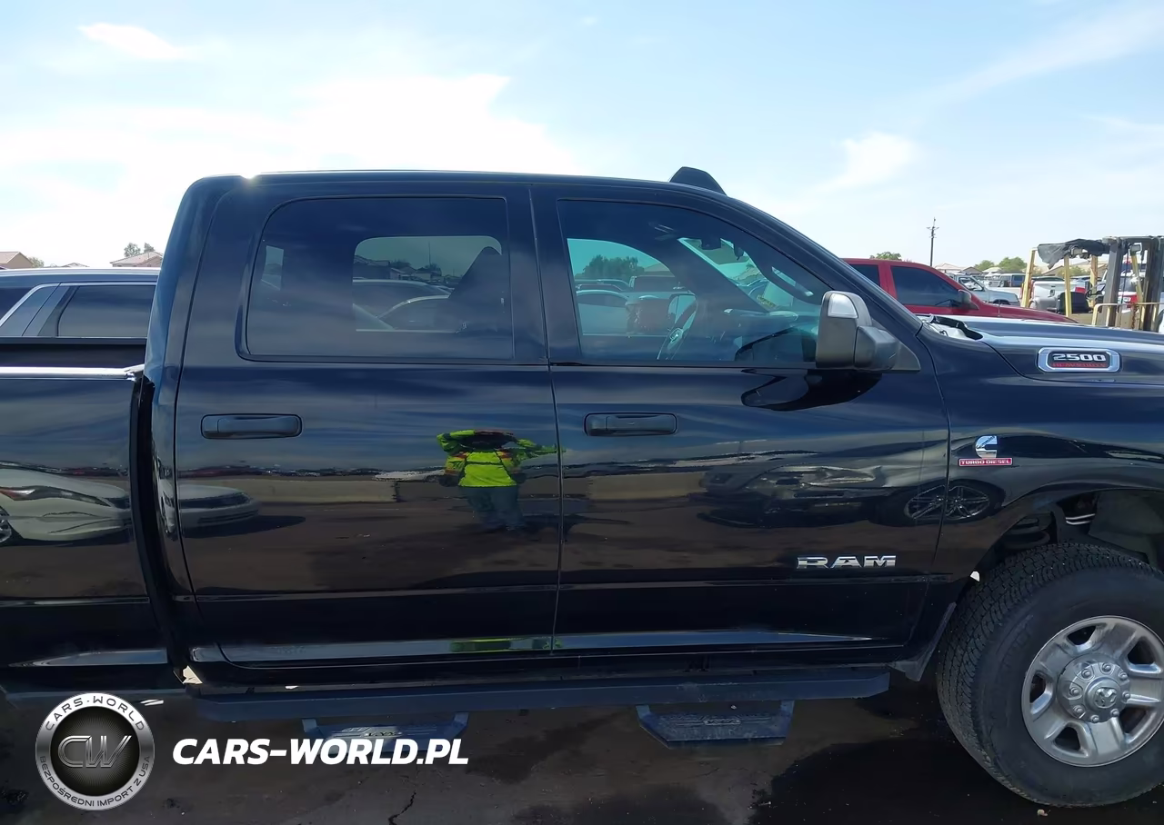 2022 Ram 2500 Tradesman 4X4 6'4 Box VIN:3C6UR5CL0NG369364 - 13