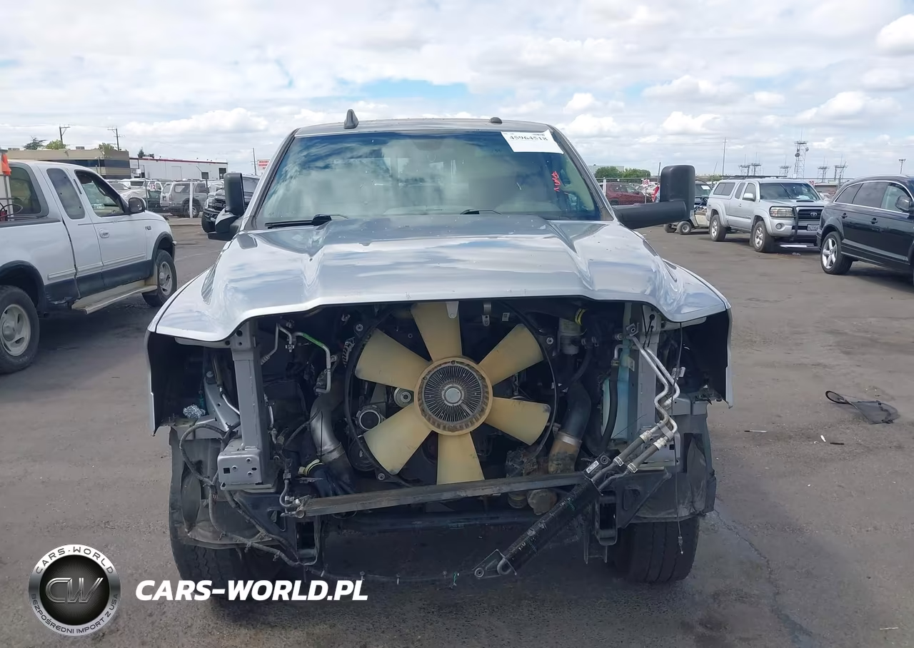 2019 Ram 2500 Tradesman 4X4 6'4 Box VIN:3C6UR5CL6KG616348 - 12