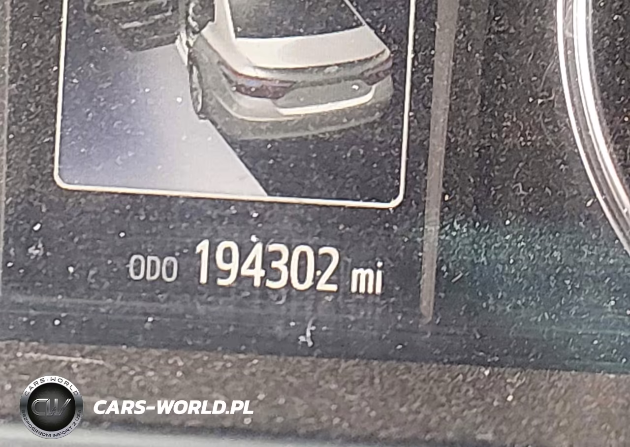 2015 Toyota Camry Se VIN:4T1BF1FK0FU006299 - 15