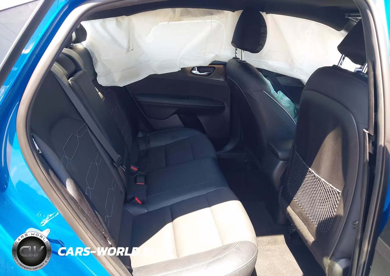 2023 Kia Forte Gt-Line VIN:3KPF54AD6PE526977 - 8