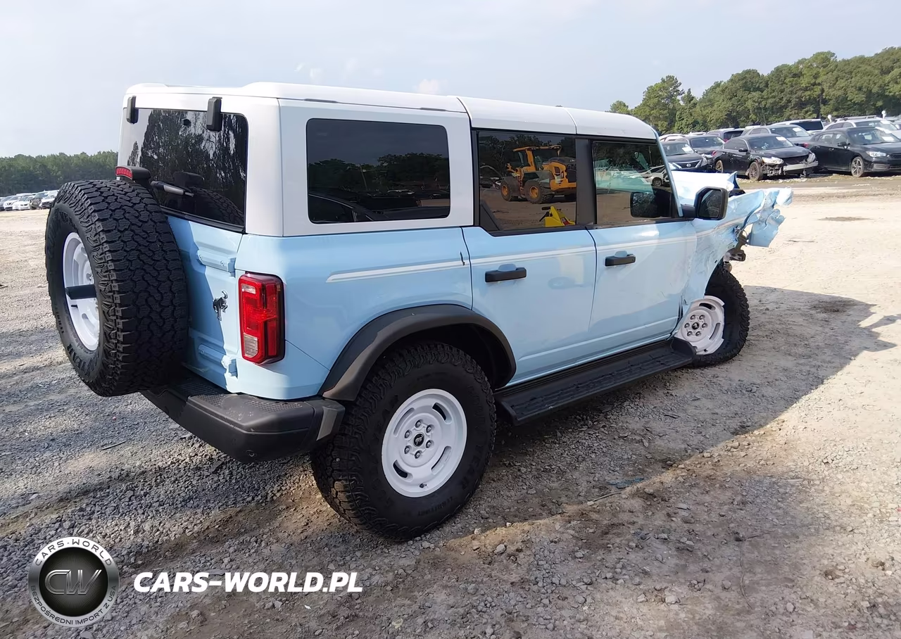 2025 Ford Bronco Heritage VIN:1FMEE4DPXSLB40642 - 4