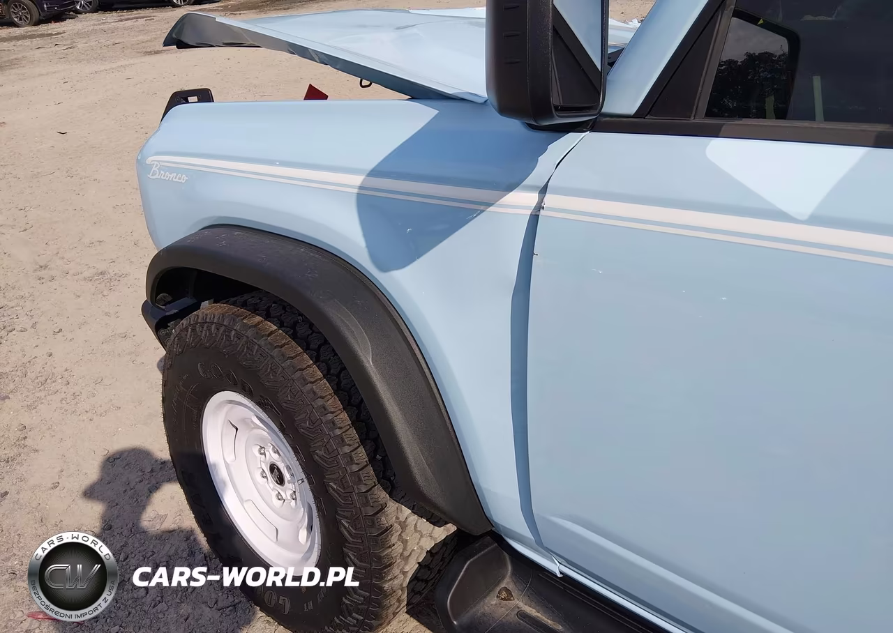 2025 Ford Bronco Heritage VIN:1FMEE4DPXSLB40642 - 6