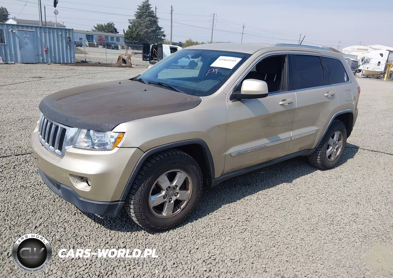 2011 Jeep Grand Cherokee Laredo VIN:1J4RR4GG3BC582694 - 2