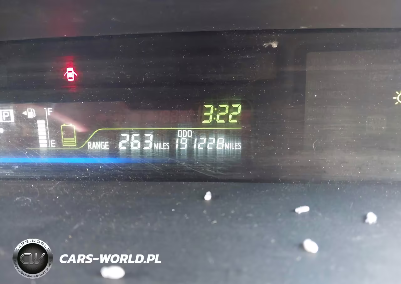 2012 Toyota Prius V Five VIN:JTDZN3EU6C3137646 - 15