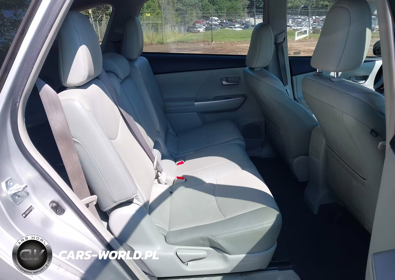 2012 Toyota Prius V Five VIN:JTDZN3EU6C3137646 - 8